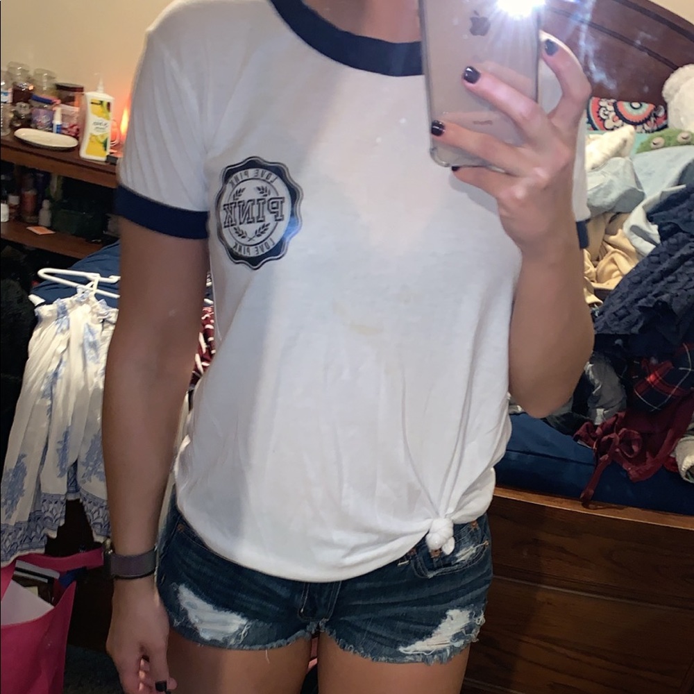 White and navy blue T-shirt, Pink